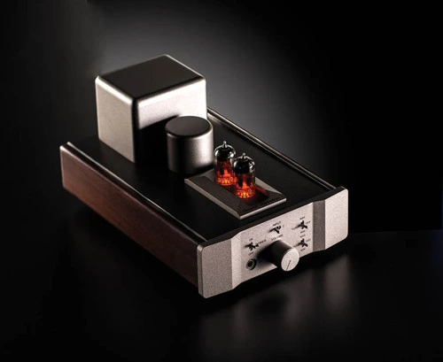 Fosgate Signature Tube Headphone Amp 1